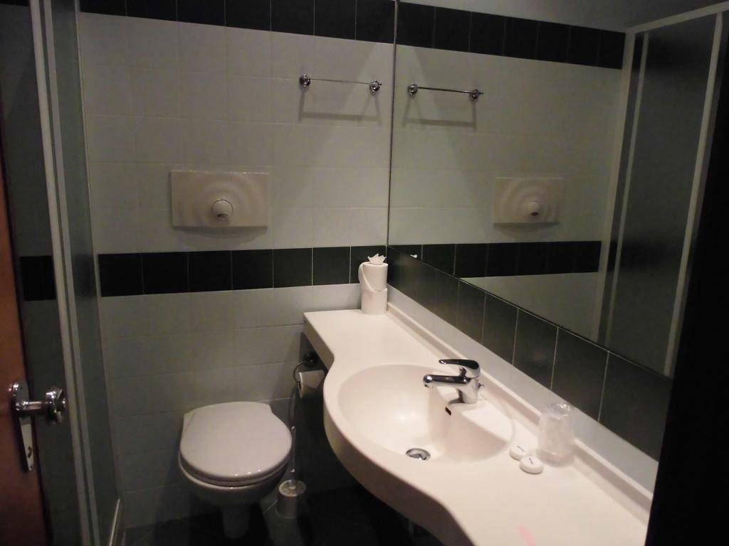 Hotel Residence Valverde غريسّوني لا ترينيتي المظهر الخارجي الصورة